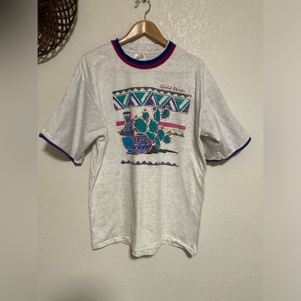 Hazelwood 90s Vintage Shirt Single Stitch Gold Strike